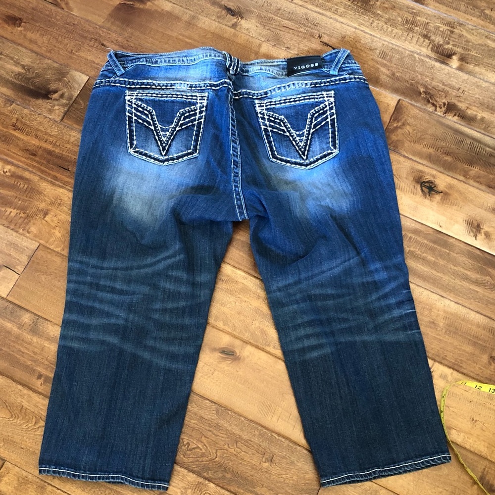 Vigoss Chelsea Capri size 24